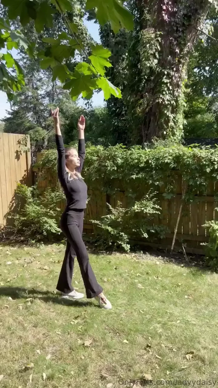 Which is better cardio or strength training many friends and 