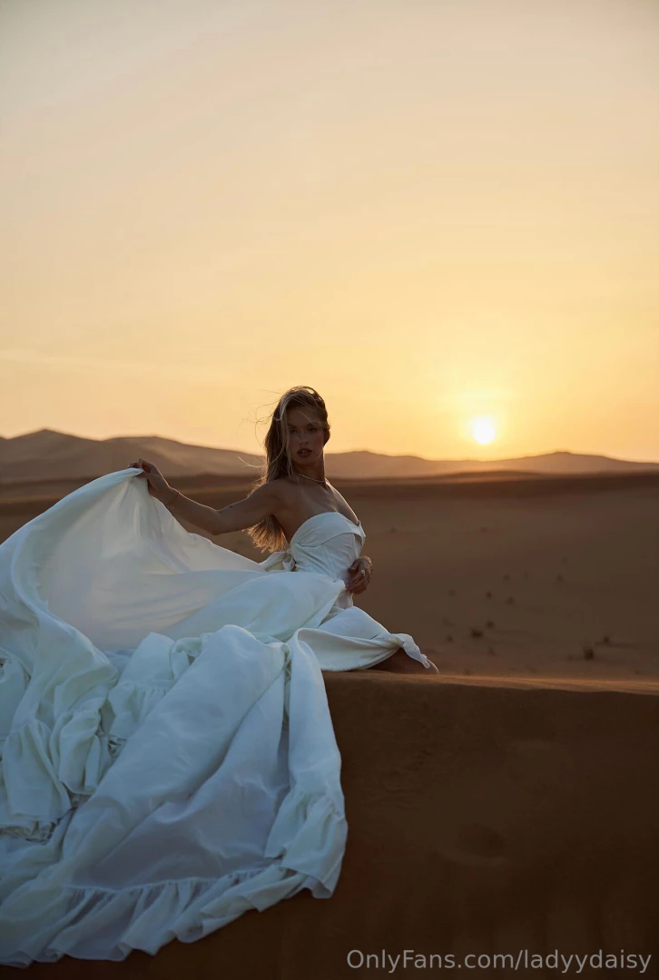 I love traveling to different beautiful places i ve been to many part 1 