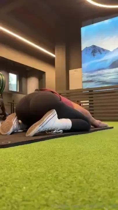 Liten t yerunde hva hadde du gjort om du s meg p trening gj re noe s 