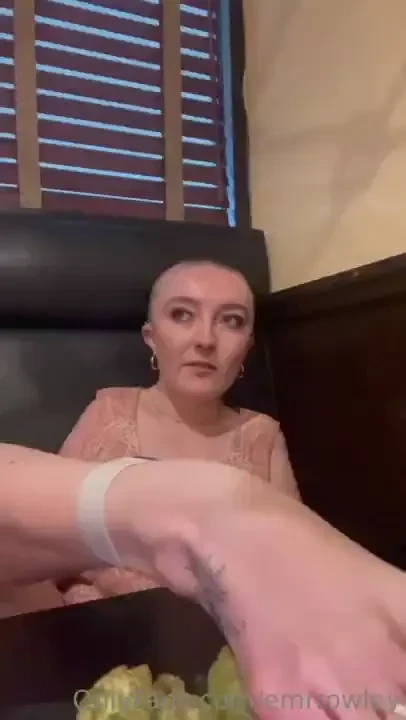 I be licking my toes like people lick their fingers after eating good 