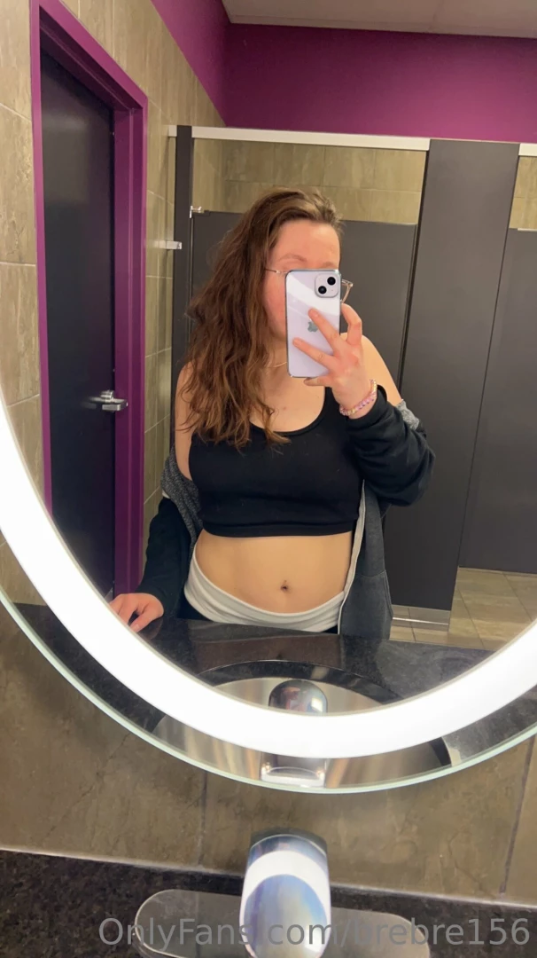 Make it to the gym today i focused on booty of course 