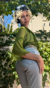 I ll be available for private cam sessions all day today dm me for my