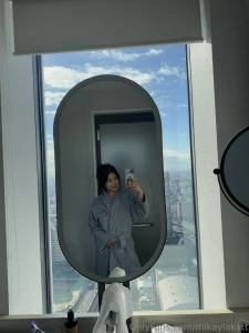 Here s a pic just to make sure you dream about me tonight