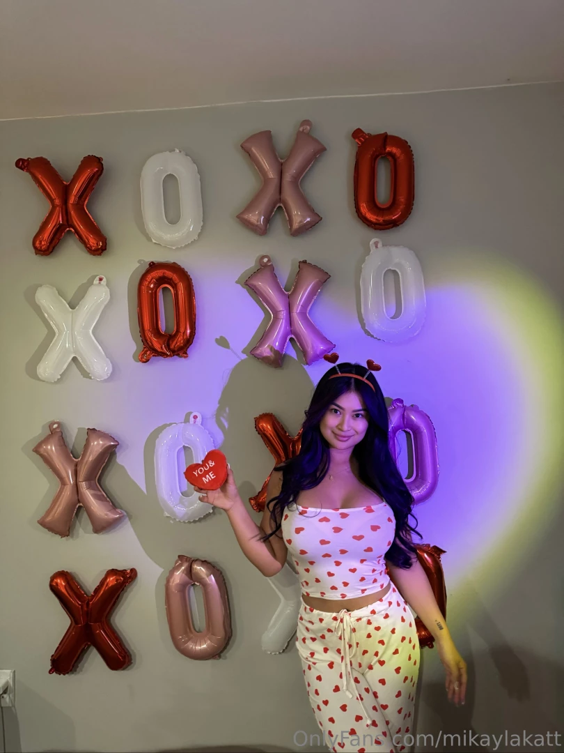 When are you gonna ask me to be your valentine s date 