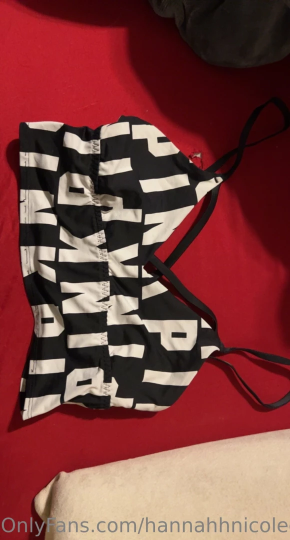 Selling this sports bra - 20 -send verification once purchased 