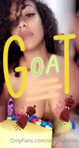 Snippet of the new cake sitting vid