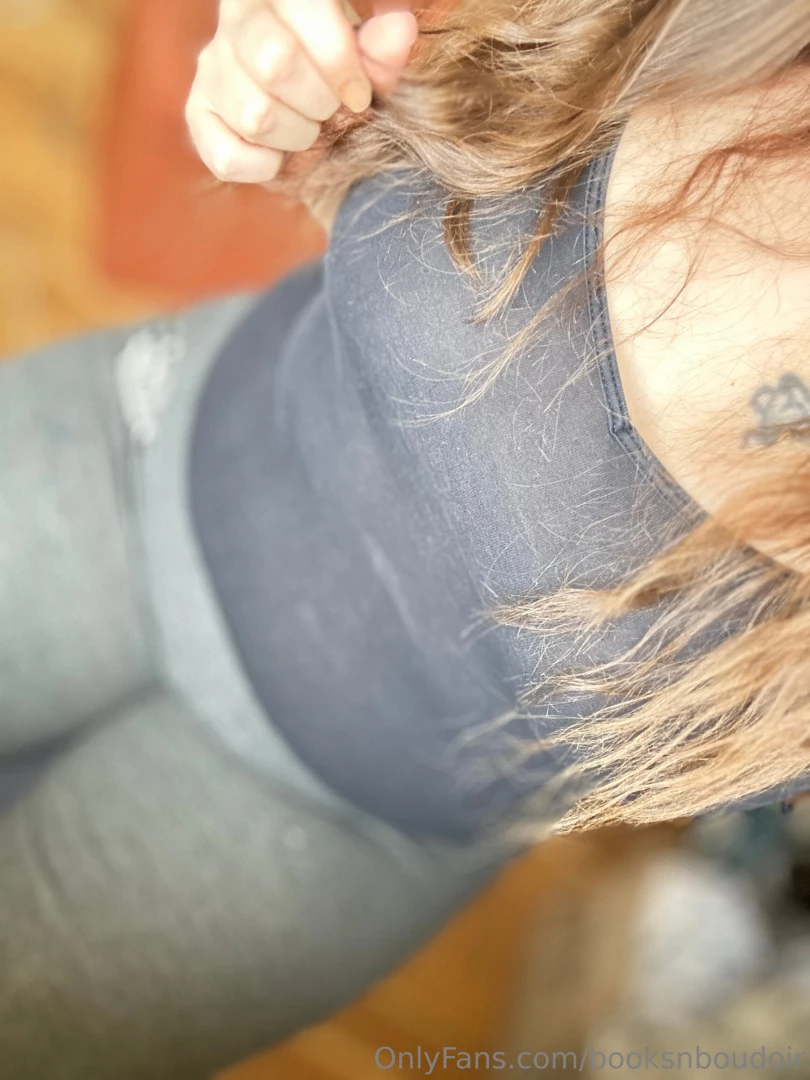 Do you guys prefer with or without bra s part 1 