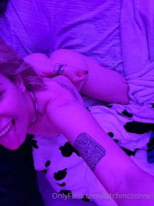 Hi babiessss im back for real this time post breakup slut season is in