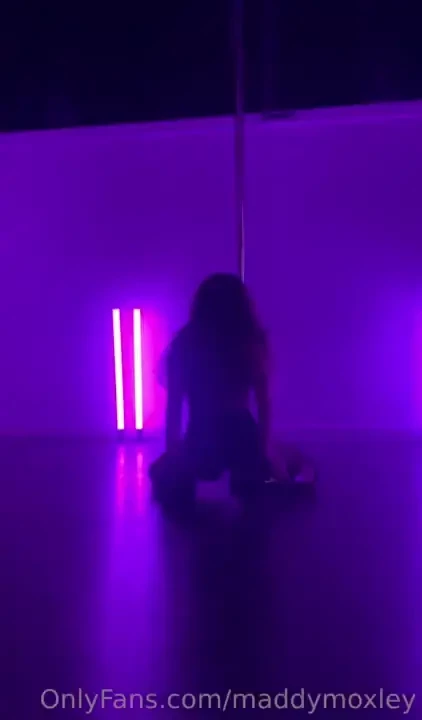 Just a mini edit i put together i m thinking about performing this 