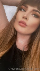 P s its annoying how onlyfans dosnt show a full image unless you click