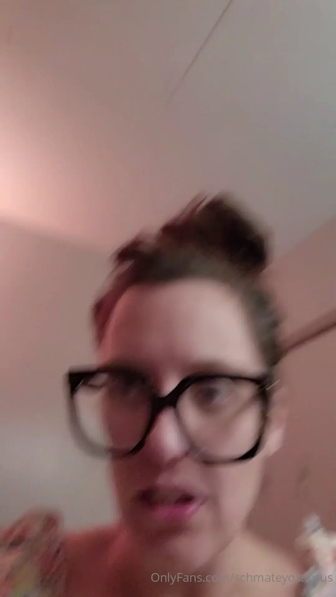 Happy friday thirstosaurs let s take a shower today idk if you ve seen 