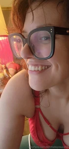 Happy valentine s day thirstosaurs check your dms for some fun treats