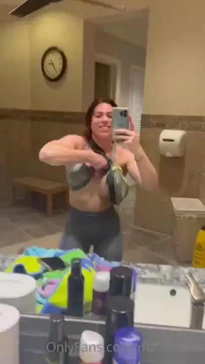 Had a good lift so naturally the last clip i had to pop the titties 