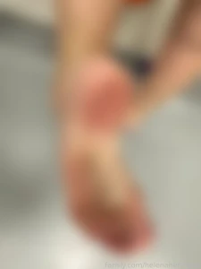 I have a surprise for you my exclusive pics of dirty feet look at my part 2