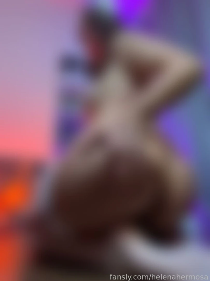 My hot naked ass is ready to celebrate new year with bbc and you bbc 