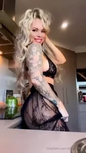 Full video here elliekarr