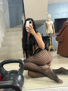 Can you ripped off my stocking and fuck me hard baby i m free for