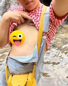 Took some quick pictures next to the waterfall when no one was looking