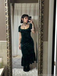 New dress i don t wear a whole ton of color but i loooove this green part 1