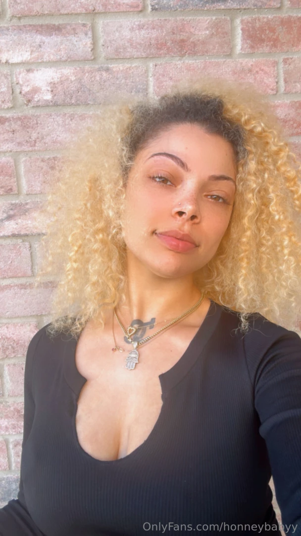 The face the wink imma star baby 