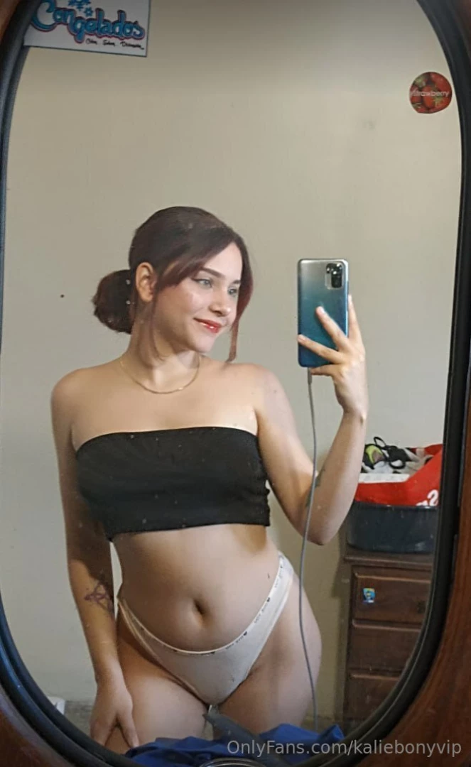 Free subscription holymollyfree playful and non-stop sex girl her part 1 