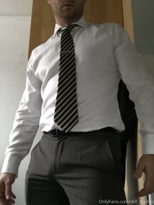 Classic seam-stretching suited wanker part 3