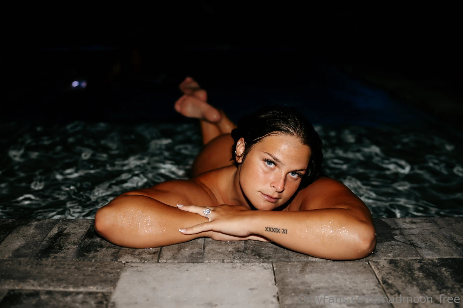 New pics just dropped i bet you want a sneak peek 