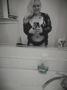 A few loungerie pics of me more to come later this week curvacious part 1
