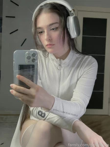 599656228003524608 part 5