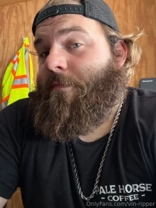 Wishing i could bend your ass over my work desk should i fuck it or