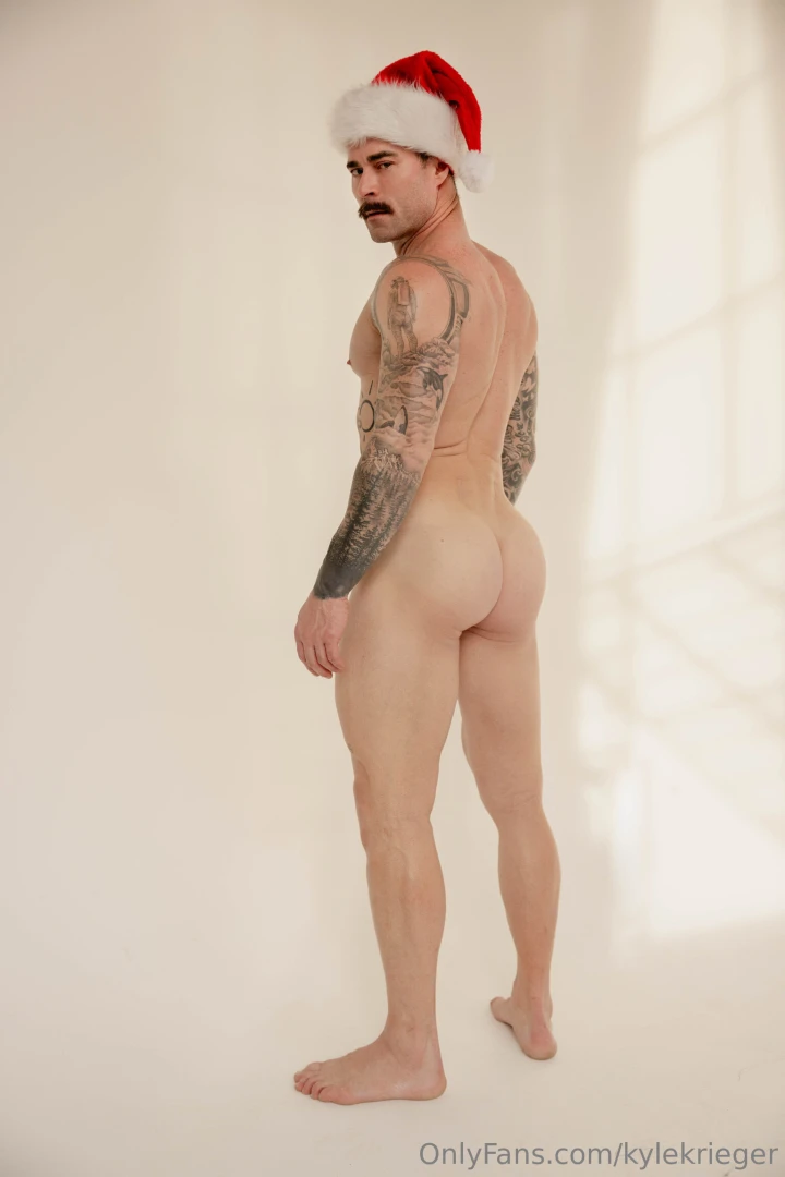 What do you think better than santa on christmas day merry christmas 