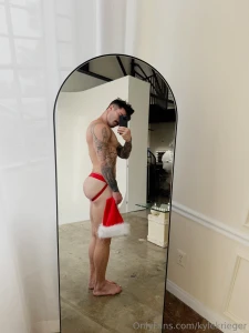 Never too stuffed for one more load something about christmas makes me