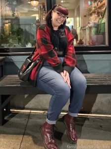 I get lots of requests for my ass in jeans so here you go i love the part 1