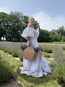 These photos were taken on the same day that s how different i am part 1