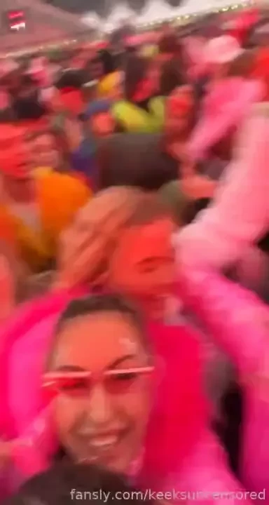 End of the month is fucken mardi gras cunts which means im gonna get 