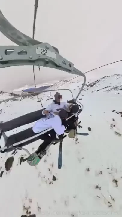 Never have i ever sucked dick on the chairlift hahahahahah fyp feral 