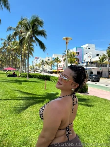 God forbid i catch a vibe