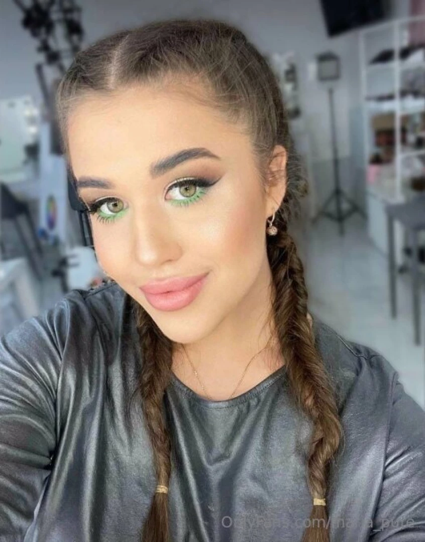 Hi come play with me bustyyyyy don t be shy because i m not i love part 28 