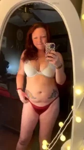 Good morning i m shooting today who wants a topless or nude custom