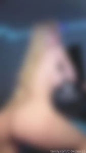 Naked and waiting for you babe