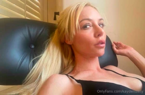 10 of my hard core fuck scenes all for just 10 dollars