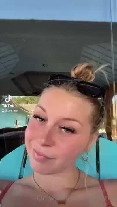 What are you gonna be for halloween part 3 