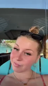 What are you gonna be for halloween part 3