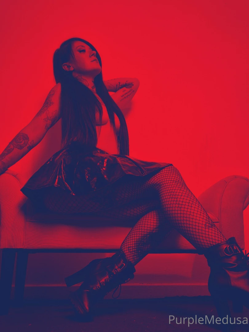 Always thinking naughty thoughts when i should be working 