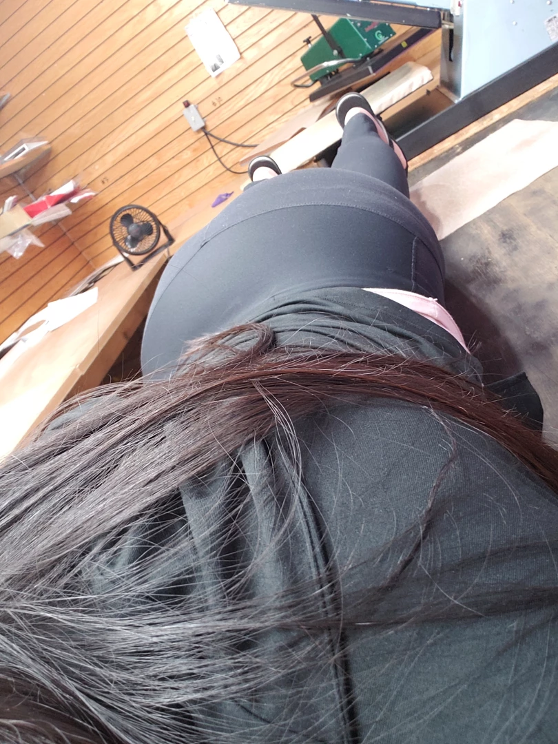 Counting down the minutes till i can go home and masturbate gt for now 