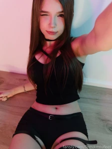 Stockings belt blackoutfit figure beautybody young waist heels tits