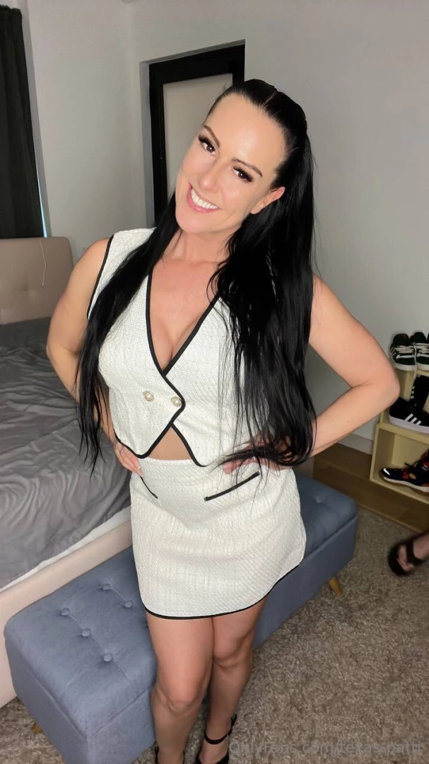 I might look cute here but on my premium is where i get hot and 