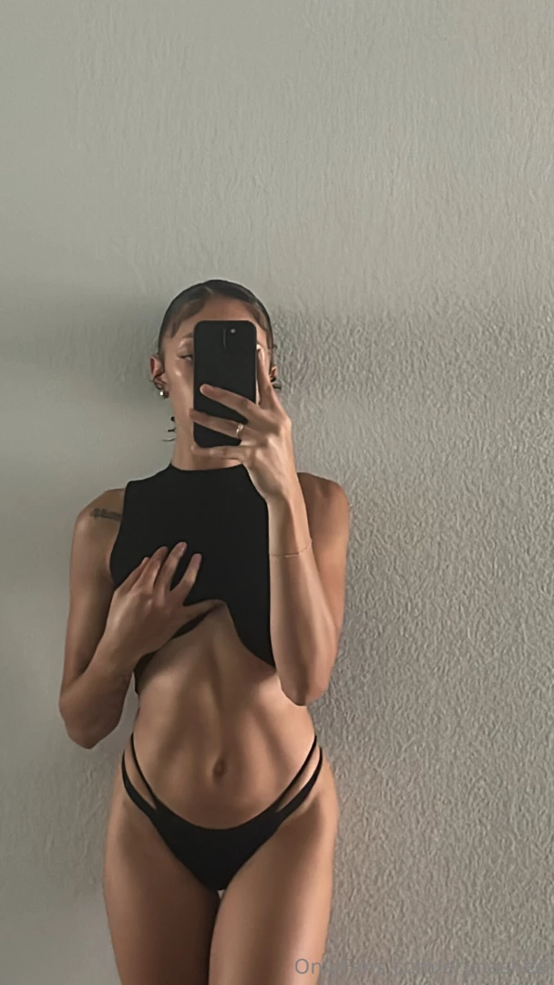 Tell me how good i look part 2 