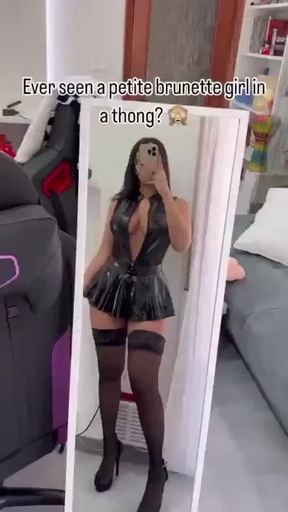 Do you ever seen young fyp hornyteen brunette latina curvy bigboobs 