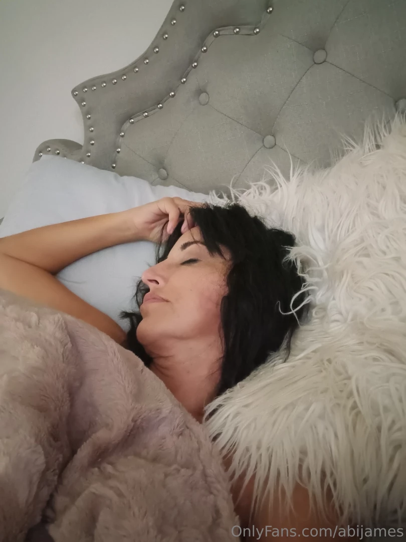 Waking up to you sounds more fun 
